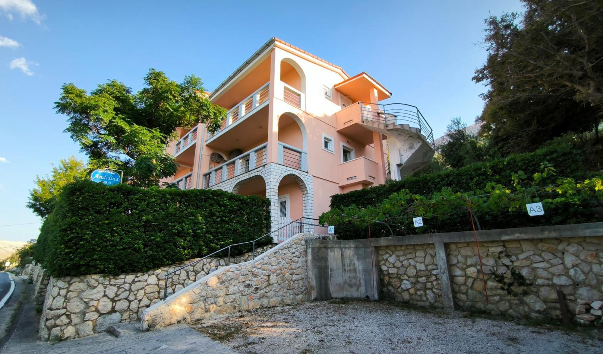 Apartments Andelina Pag Town Exterior photo